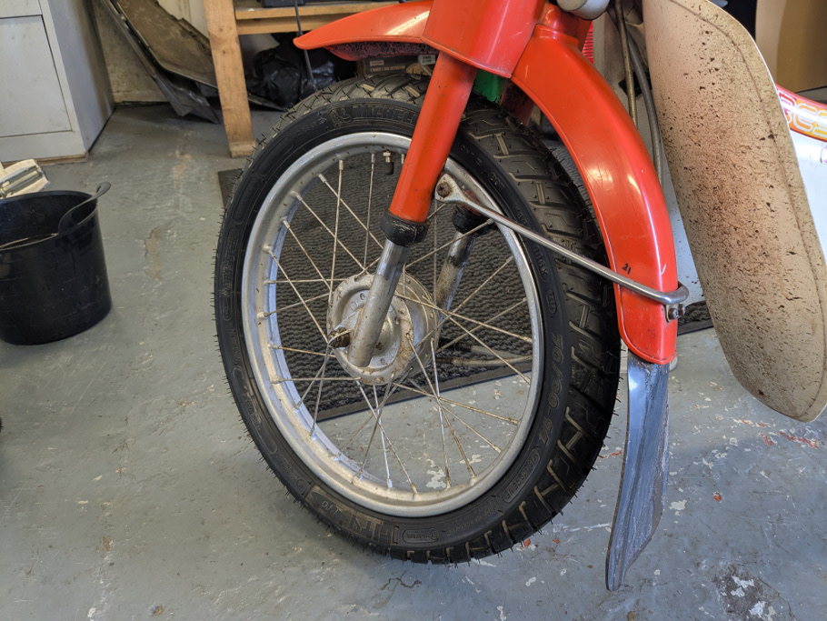 Fitting the new front tyre